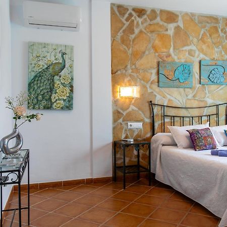 Holiday Home Tres Palmeras - FRG131 Frigiliana Exterior foto