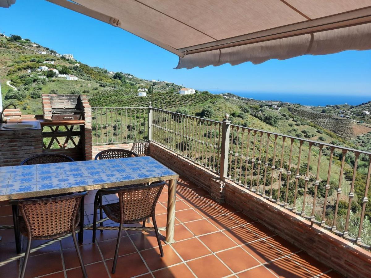 Holiday Home Tres Palmeras - FRG131 Frigiliana Exterior foto